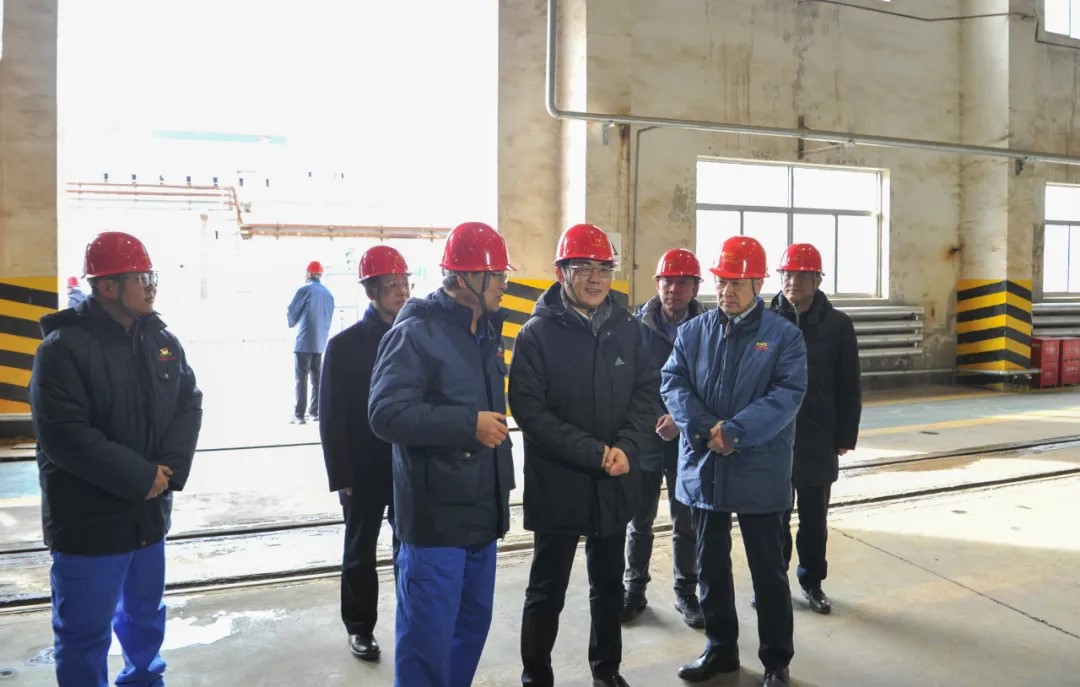 楊建武來白銀集團(tuán)調(diào)研節(jié)后復(fù)工復(fù)產(chǎn)工作